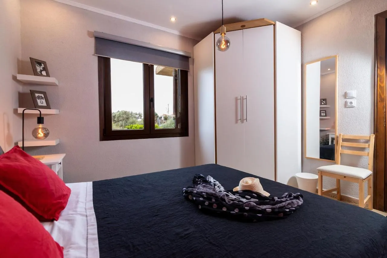 F & B Collection - St Triada For 8 - Villa Niki Αγία Τριάδα Ελλάδα