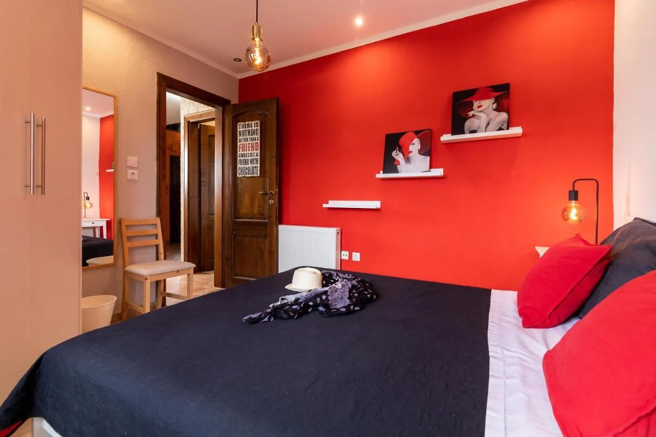 F & B Collection - St Triada For 8 - Villa Niki Αγία Τριάδα Διαμέρισμα